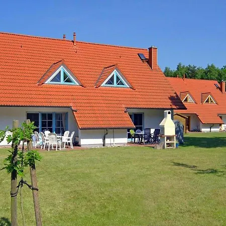 Haus Windfluchter 11 * Zingst